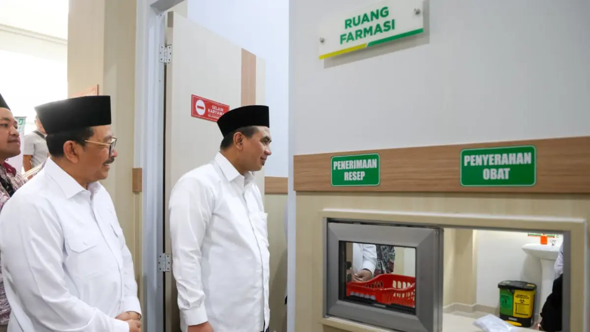 CEK: Wakil Gubernur Jawa Tengah Taj Yasin Maimoen menyambut positif beroperasinya Rumah Sehat Baznas (RSB) Jepara di lingkungan Pondok Pesantren Roudlotul Mubtadiin, Balekambang, Jepara. Kehadiran fasilitas tersebut diharapkan dapat memperluas akses layanan kesehatan, khususnya bagi masyarakat yang membutuhkan.