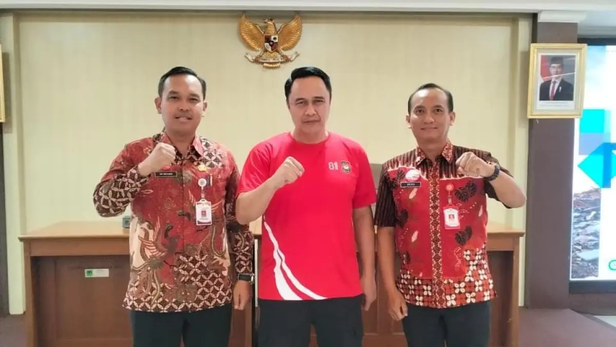 LSDP: Kepala Bapperida Grobogan Afi Wildani, Direktur perencanaan evaluasi dan informasi pembangunan daerah Ditjen Bina Pembangunan Daerah Kemendagri, Iwan Kurniawan dan Kepala DLH Grobogan Heru Dwi Cahyono.