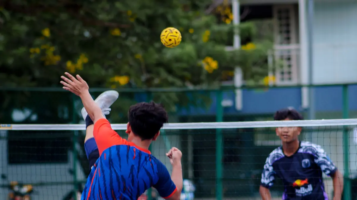 kenapa sepak takraw tidak sepopuler sepak bola (pexel)