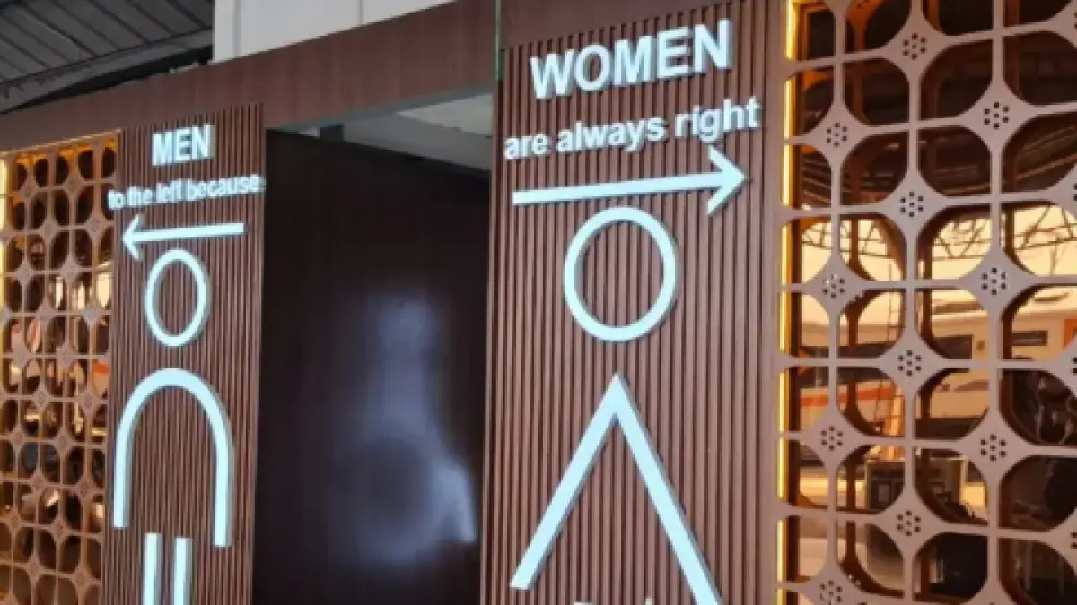“Women Are Always Right”, Papan Toilet di Stasiun Semarang Tawang Jadi Sorotan