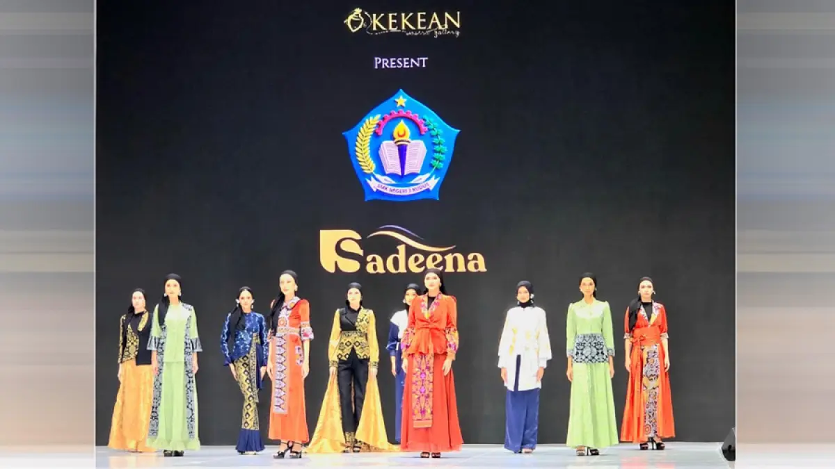 MEMIKAT: Karya siswa SMKN 3 Kudus tampil di ajang JFW 2026. (SMK 3 Kudus UNTUK RADAR KUDUS)