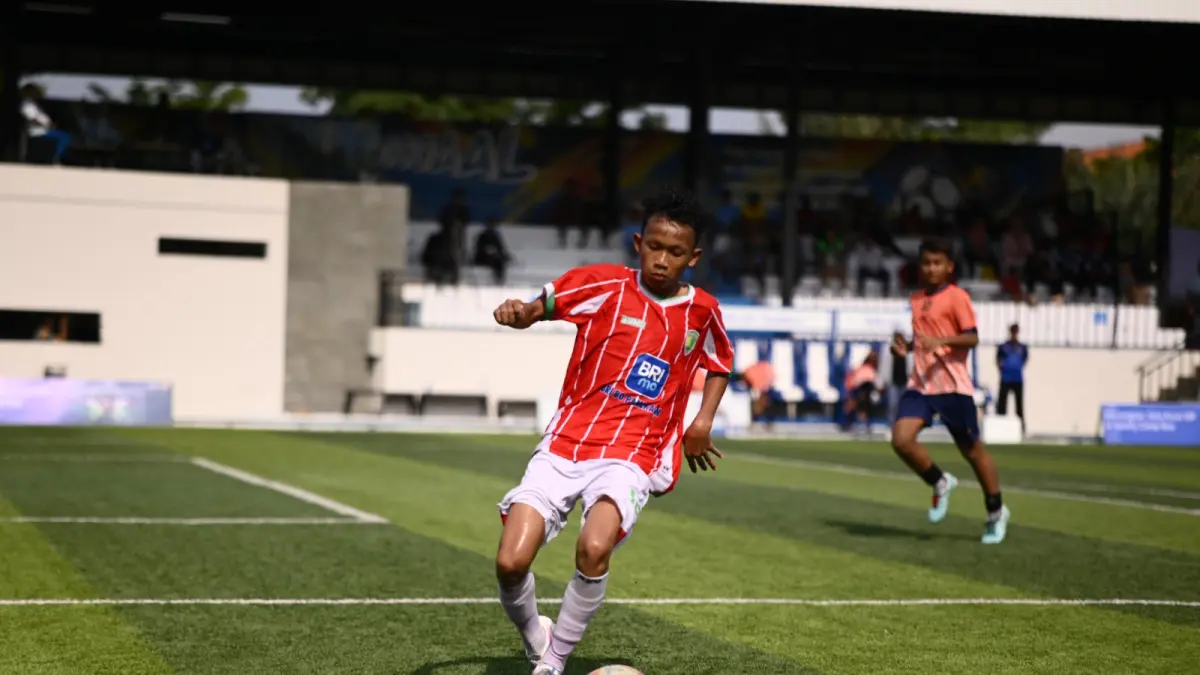 GOCEK BOLA: Sebanyak 108 tim kategori U-14 dari 18 Regional Office BRI di seluruh Indonesia telah mengikuti rangkaian BRI Youth Champions League (BYCL) 2026.