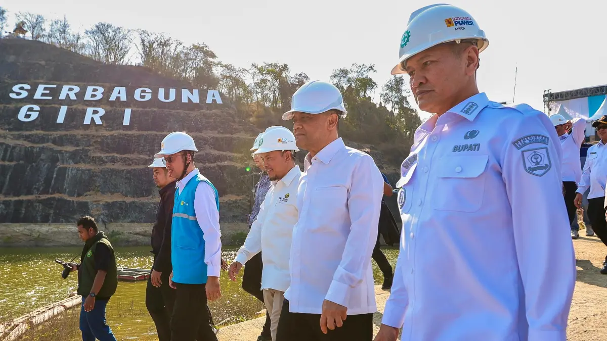 MEGA PROYEK: Gubernur Ahmad Luthfi hadiri Pembangunan Pembangkit Listrik Tenaga Surya (PLTS) Terapung Gajah Mungkur di Kabupaten Wonogiri senilai sekitar Rp 1,6 triliun dimulai.