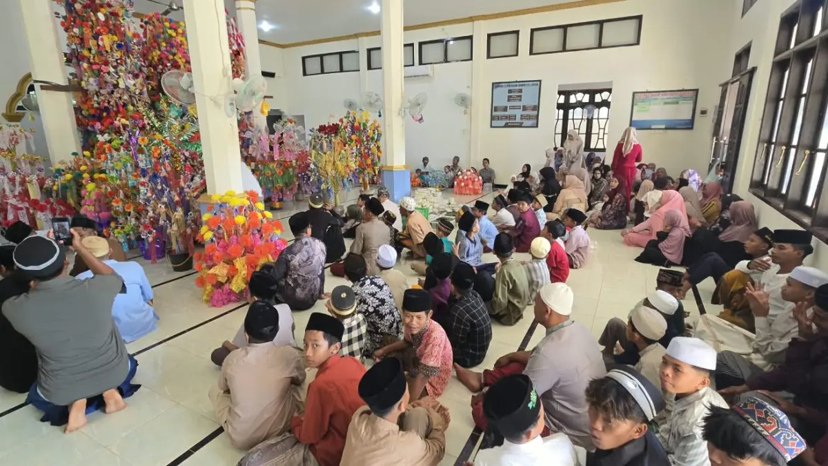 MERIAH: Prosesi Festival To