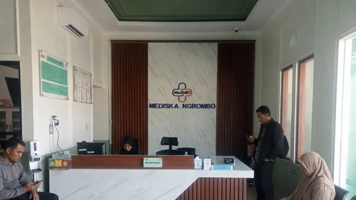 KESEHATAN: Klinik Mediska Ngrombo kini dibuka untuk masyarakat umum.