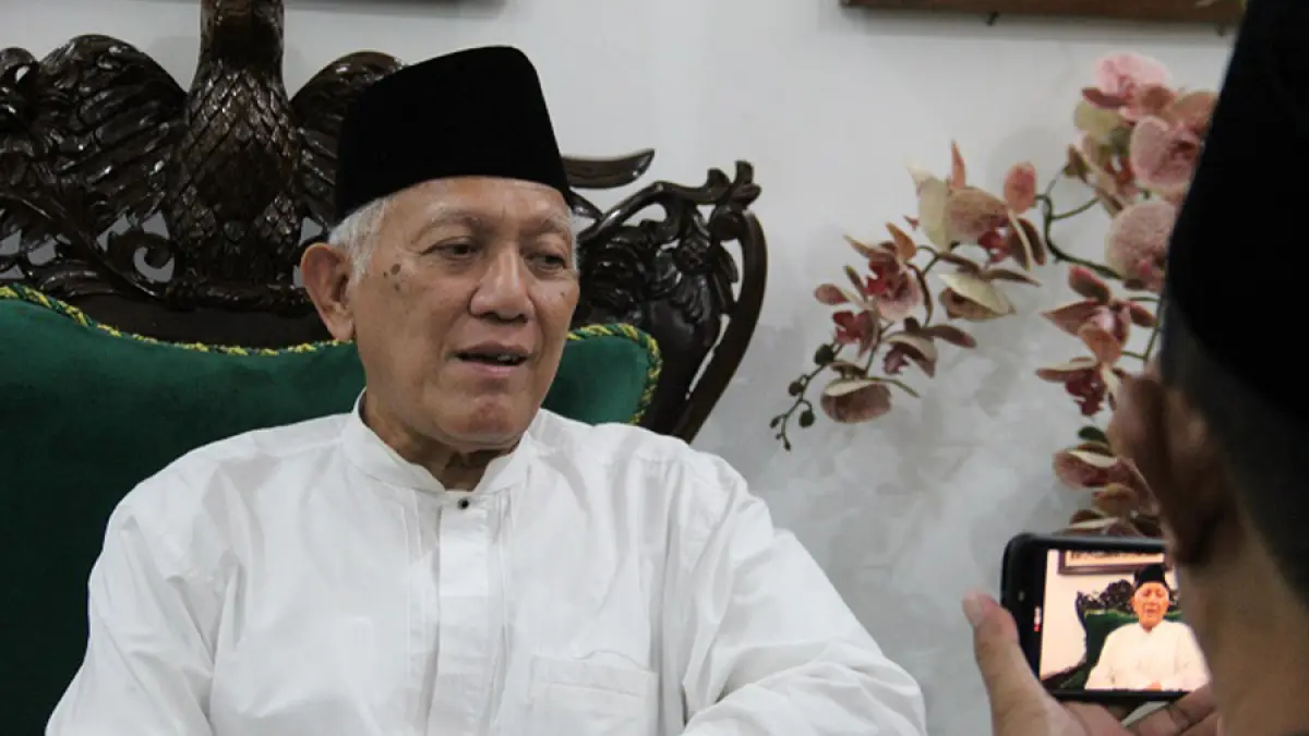 KH Abdul Hakim Mahfudz, Pengasuh Pondok Pesantren Tebuireng yang kini ditunjuk PBNU sebagai Pj Ketua PWNU Jatim
