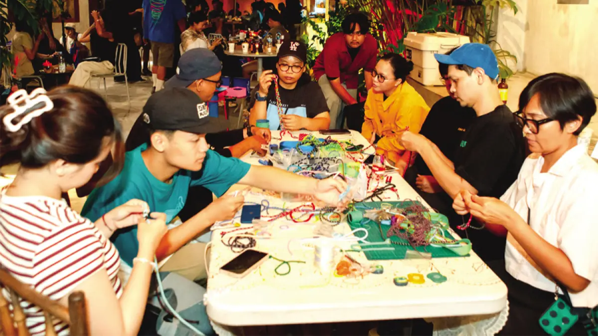 KOMPAK: Nojorono bersama KICKYOURBUUT melaksanakan kegiatan bertema Dari Sisa Jadi Bisa di Emily Listening Space, Kota Depok beberapa waktu lalu.