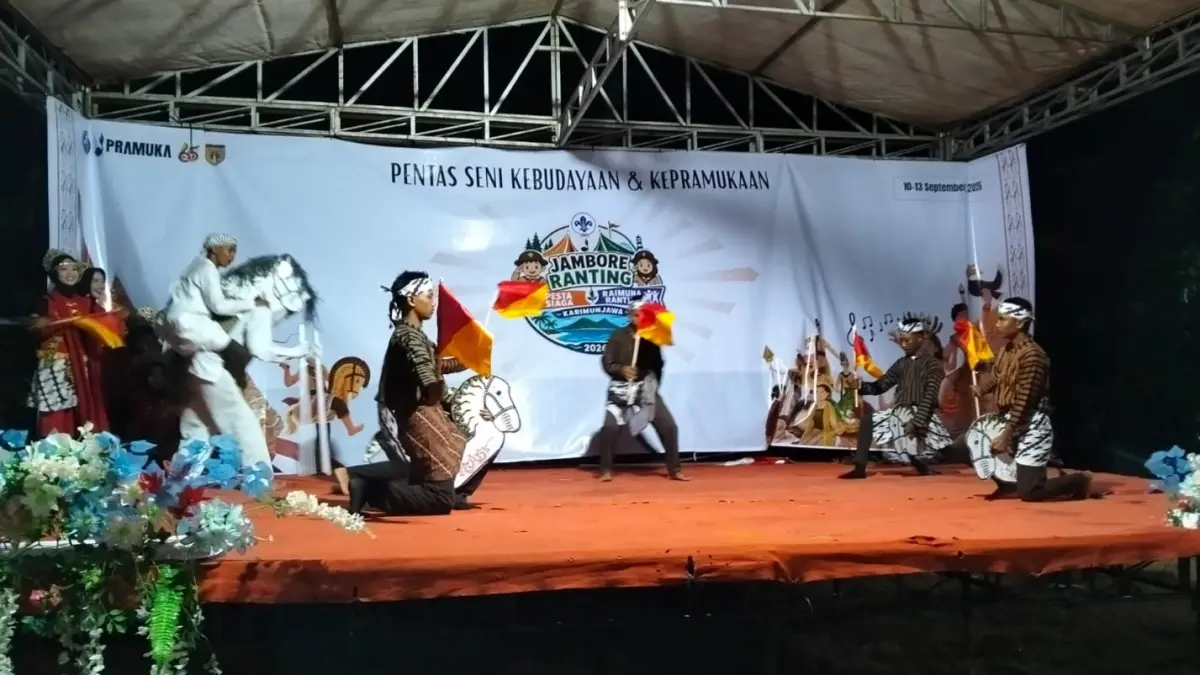 PENTAS SENI: Anak-anak menampilkan berbagai karya dan pertunjukan, pada Jumat (11/9).