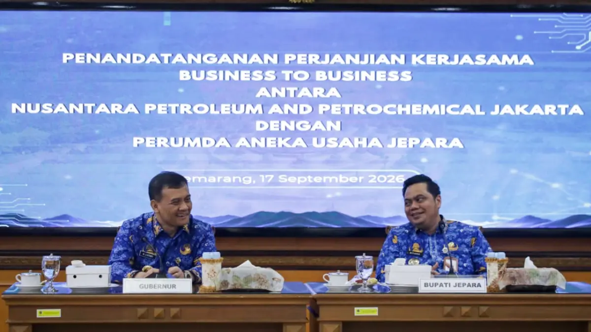 SINERGI: Gubernur Jawa Tengah Ahmad Luthfi bersama Bupati Jepara Witiarso Utomo.