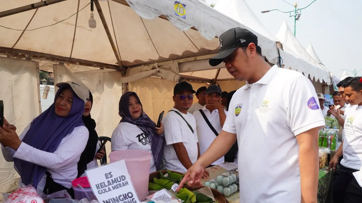 UNGGUL: Bupati Jepara Witiarso Utomo mendorong produk BUMDes dan UMKM masuk outlet wisata agar mudah dibeli wisatawan.