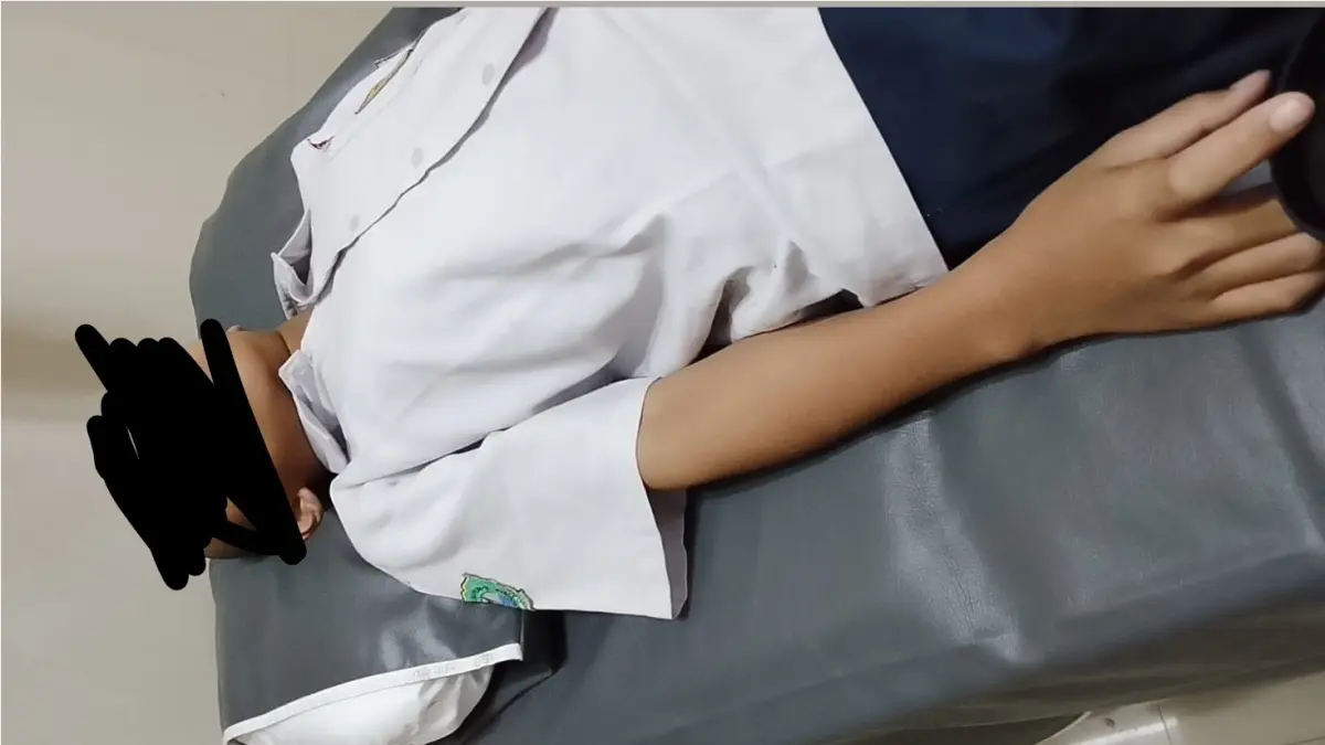 KORBAN: Korban saat dirawat di salah satu RS Purwodadi karena menjadi korban perundungan.&nbsp;(SIROJUL MUNIR/RADAR KUDUS)