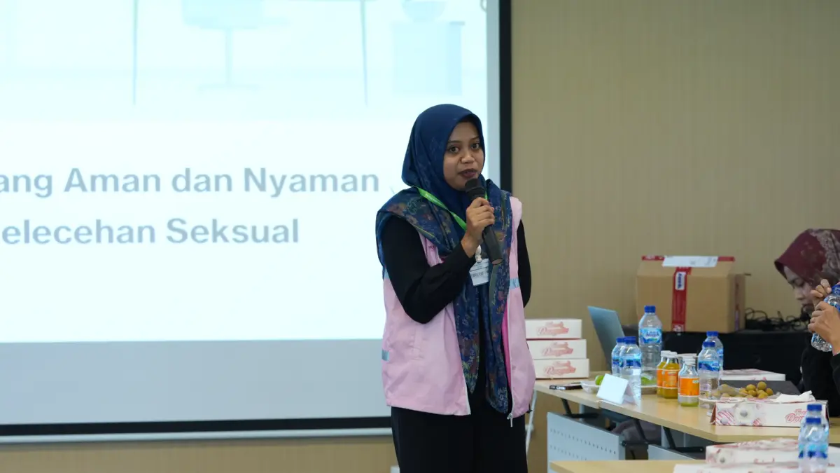 Lejar Dwi Puspitaningrum (K3 dan srikandi PLN).