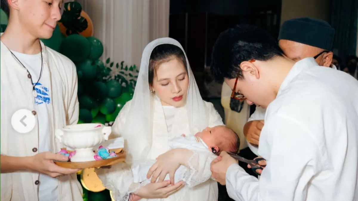 Momen Adhisty Zara gelar Akikah Benjiro (Instagram @zaraadhsty)