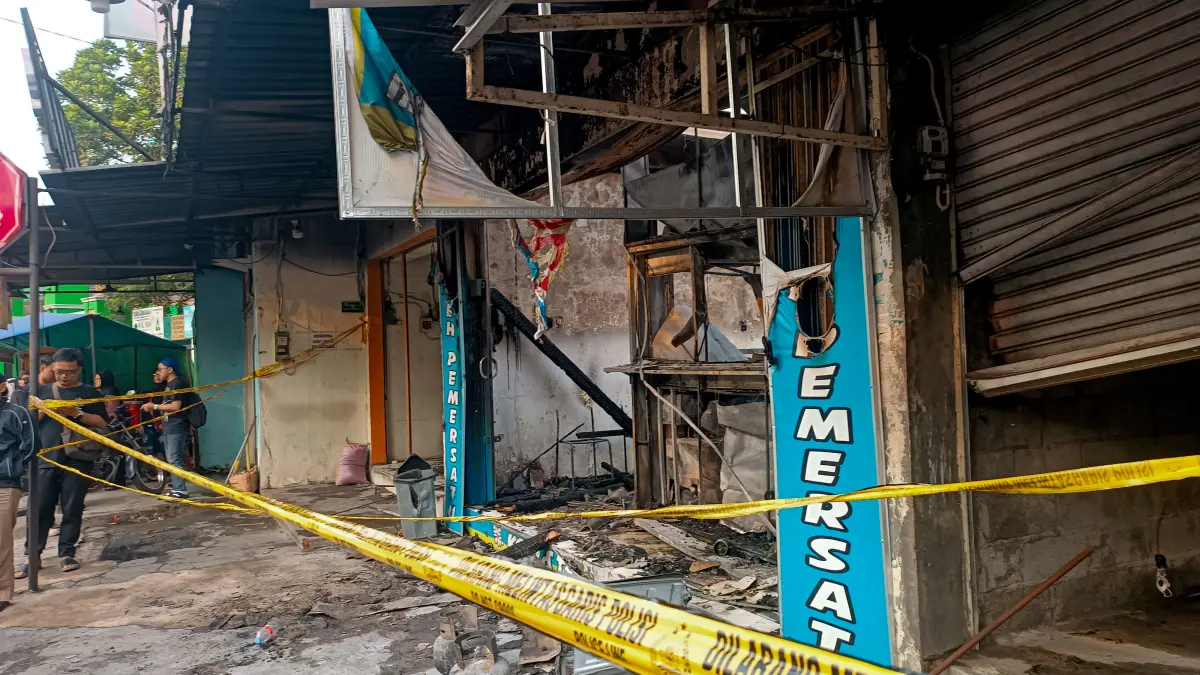 Kondisi Ruko saat api sudah padam (Anita Fitriani/Radar Kudus)