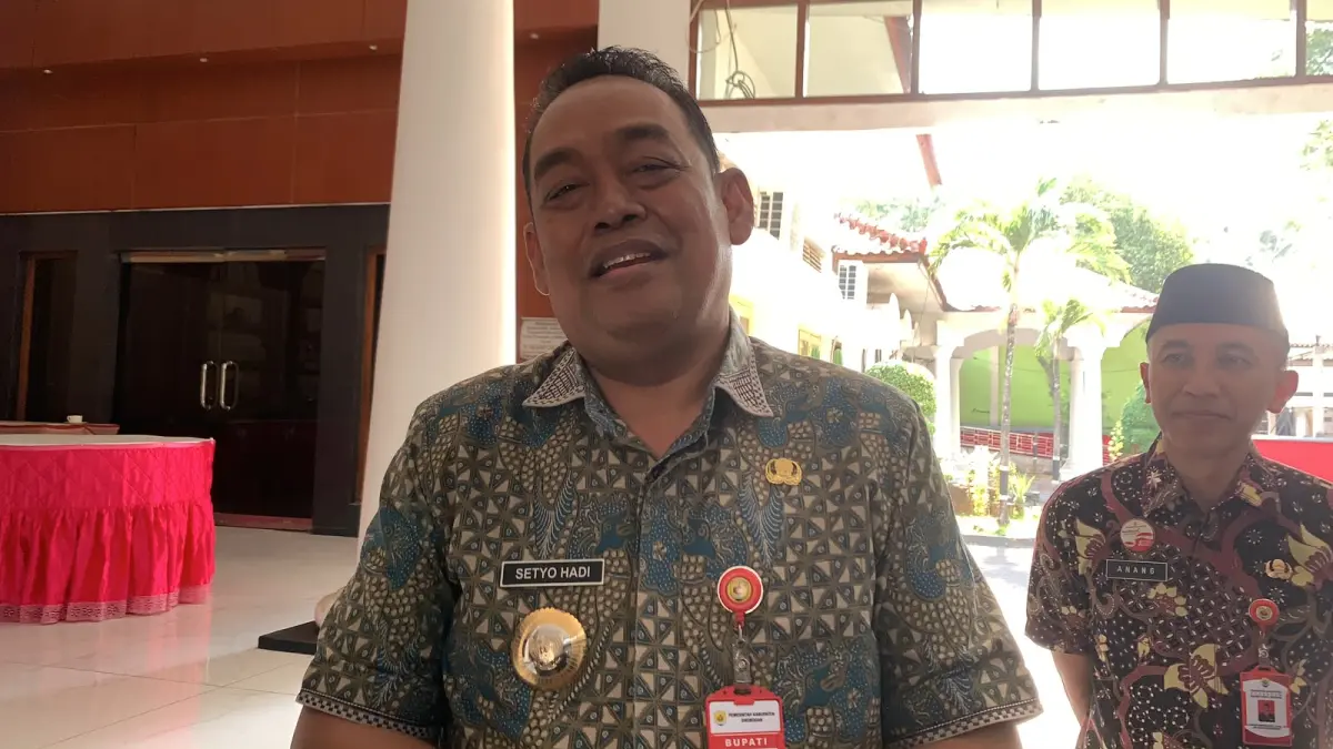 (Bupati Grobogan Setyo Hadi)