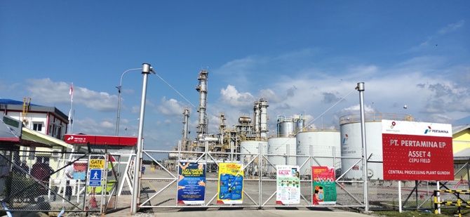 IRONI: Central Processing Plant (CPP) Gundi, salah satu fasilitas produksi Pertamina EP Asset 4 Cepu Field beroperasi di Desa Sumber, Kradenan, Blora. Walaupun beroperasi di Blora, tetapi kabupaten ini tak masuk wilayah penghasil migas. (SUBEKAN/RADAR KUD