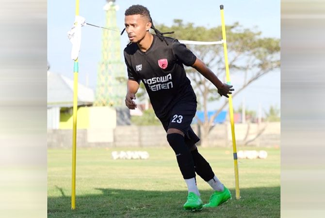 PINJAM: Pemain asal PSM Makassar resmi dipinjamkan ke Persijap Jepara untuk arungi Liga 2 musim ini. (INSTAGRAM/FRISKA WOMSIWOR)