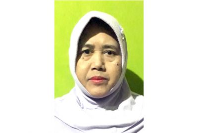Murniningsih, S.Pd.; Guru SMP Negeri 1 Sumber, Rembang. (DOK PRIBADI FOR RADAR KUDUS)