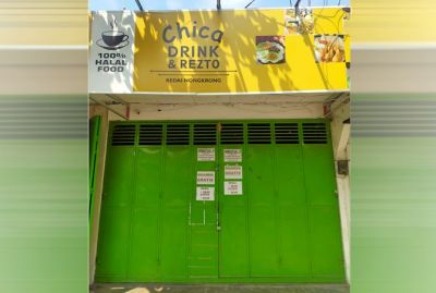 TUTUP: Resto milik pelaku arisan online di Kecamatan Cepu yang sempat dijarah korban arisan. (SUBEKAN/RADAR KUDUS)
