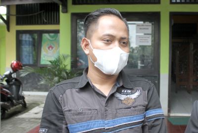 PERSIKU FOKUS UTAMA: Ketua Askab PSSI Kudus Daniel Budi Sampurna terpilih secara aklamasi kemarin. (GALIH ERLAMBANG W/RADAR KUDUS)