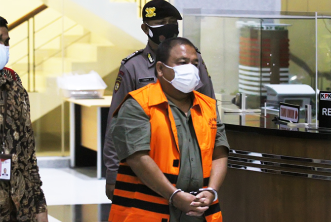 DITANGKAP: Bupati Langkat nonaktif, Terbit Rencana Perangin-Angin (Dery Ridwansah/ JawaPos.com)