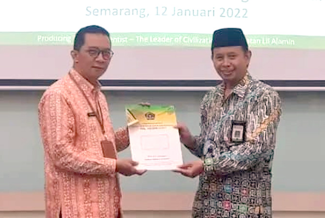 DITEKEN: Pihak MTsN 1 Pati jalin kerjasama dengan UIN Walisongo Semarang di Fakultas setempat pada Rabu (12/1). (MTSN 1 PATI FOR RADAR KUDUS)