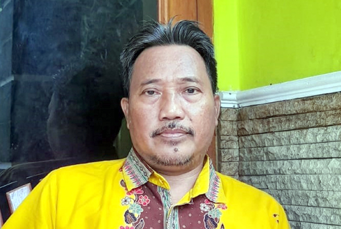 Muhamad Sjafei; Guru Matematika SMP Negeri 4 Cepu (Dok Pribadi)