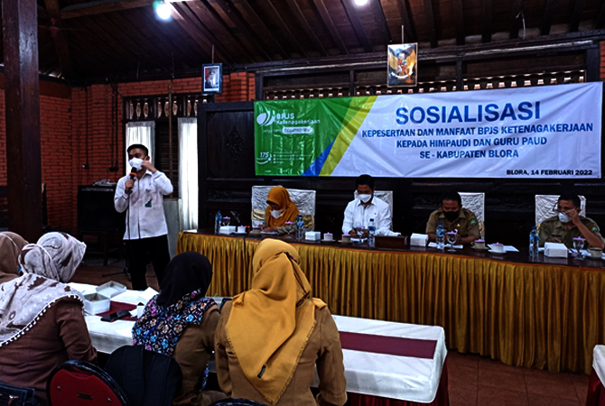 BPJAMSOSTEK cabang Blora melakukan sosialisasi program jaminan sosial ketenagakerjaan kepada HIMPAUDI, Senin (14/2).