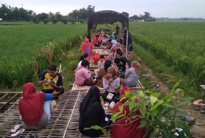 Pasar tiban