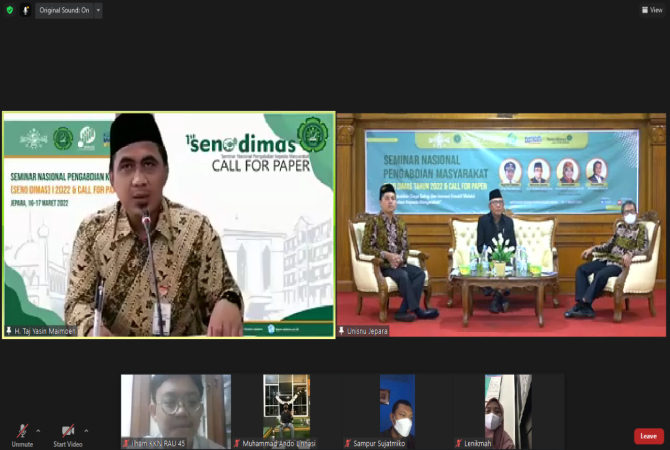 ANTUSIAS: Wakil Gubernur Jawa Tengah Taj Yasin Maimoen (kiri) memberikan sambutan sebagai keynote speaker pada Seminar Nasional Pengabdian Masyarakat LPPM Unisnu Jepara. (UNISNU FOR RADAR KUDUS)