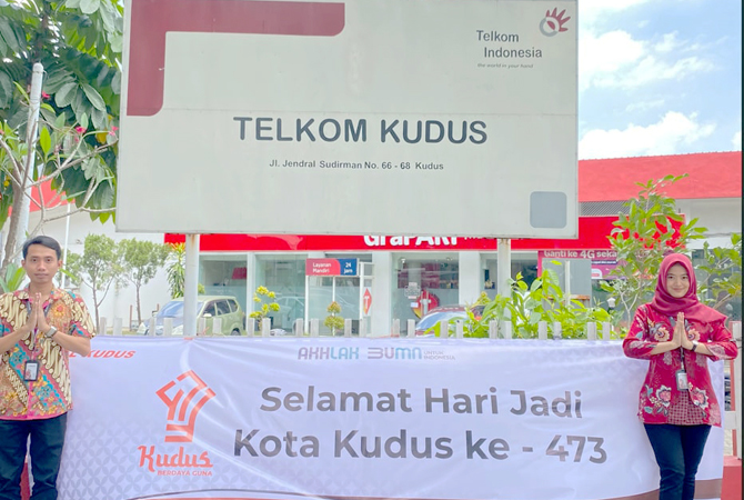 SELAMAT: Telkom Kudus memberi selamat hari ulang tahun ke-473 tahun Kabupaten Kudus sekaligus memberi pelayanan prima untuk pelanggan. (TELKOM KUDUS FOR RADAR KUDUS)