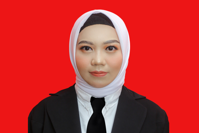 Ratih Artwiantini Astuti, M.Pd, Guru Mapel Fisika SMA N 2 Bae Kudus. (DOK. PRIBADI)