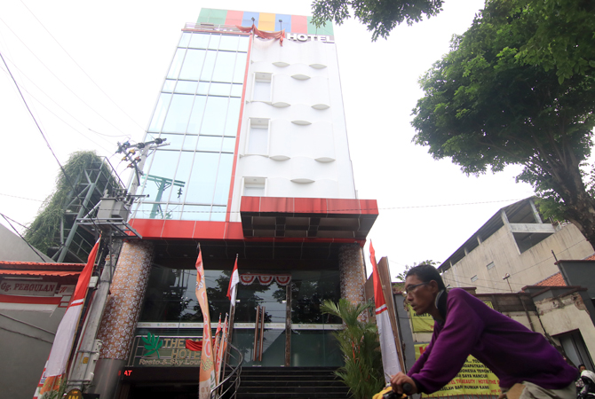 AJUKAN BANDING: Polemik Hotel Sato Jalan Pemuda Kudus terus berlanjut DPMPTSP mengajukan banding atas putusan PTUN terhadap perkara izin mendirikan bangunan gedung hotel. (DONNY SETYAWAN/Radar Kudus)