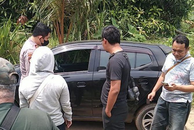 Lokasi penemuan jenazah di dalam mobil di kawasan Klapanunggal, Kabupaten Bogor (Istimewa for Radar Kudus)