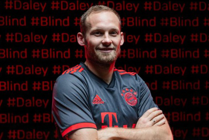 Daley blind resmi berseragam Bayern Munich. (DOK. FC BAYERN MUNICH)