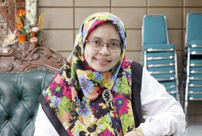 Prof. Dr. Hj. Umma Farida, Lc. M.A saat ditemui di IAIN Kudus pada Selasa (18/4). (ARIKA KHOIRIYA/RADAR KUDUS)