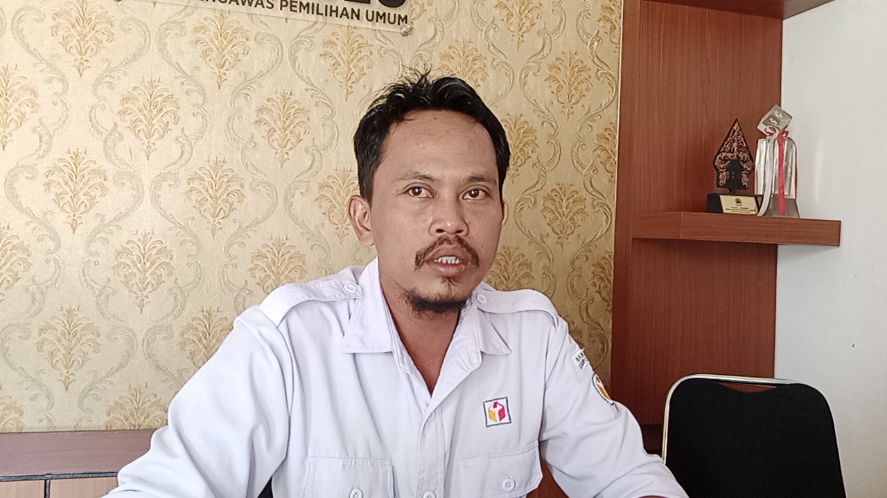 Muhammad Musta&rsquo;in, Kordiv Pencegahan, Partisipasi Masyarakat, dan Hubungan Masyarakat (P2H) Bawaslu Blora. (EKO SANTOSO/RADAR KUDUS)