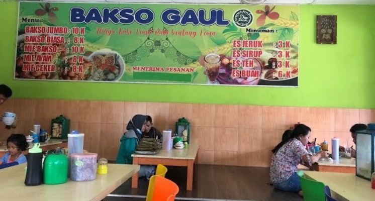 PRIMADONA: Kuliner Bakso Gaul di Sukolilo Pati banyak dikunjungi warga karena rasanya yang enak dan murah.