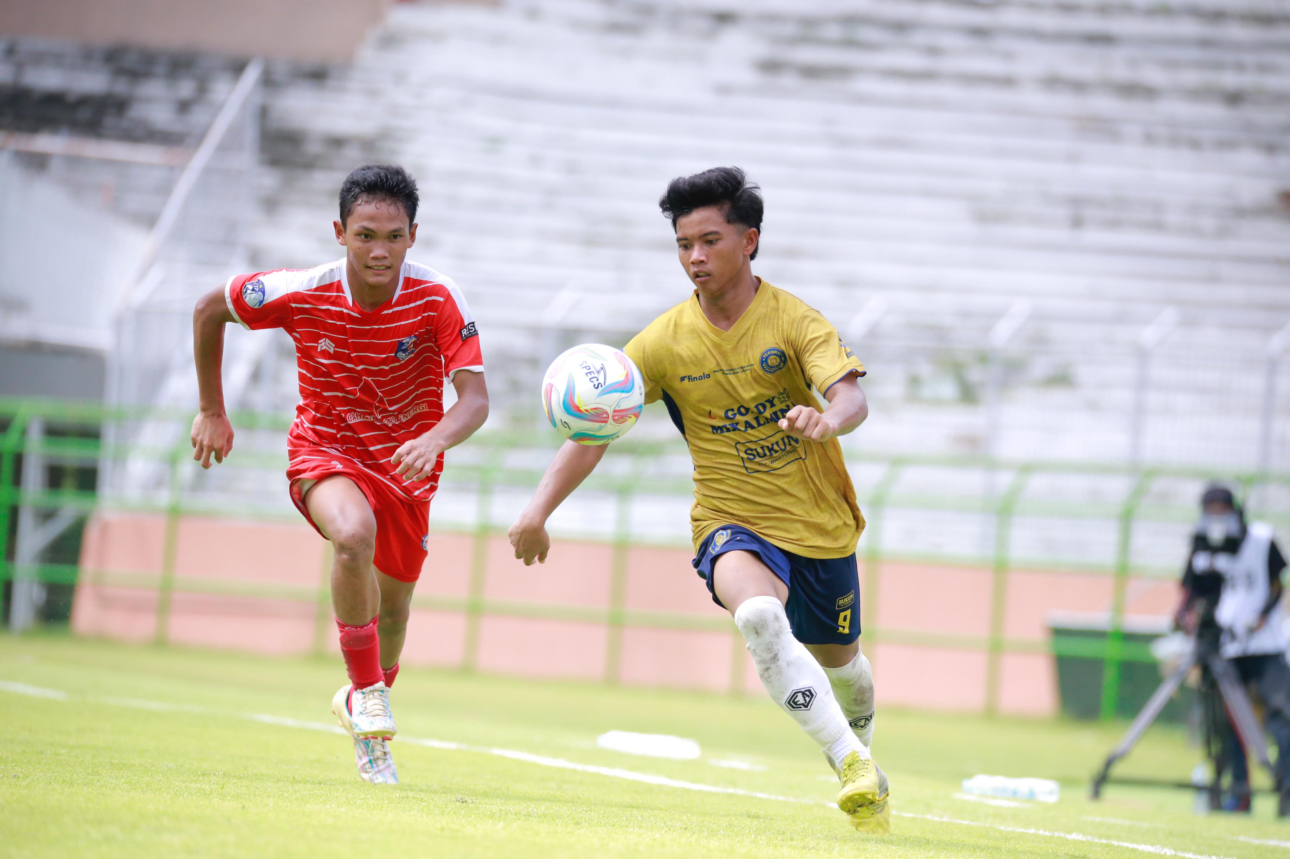 SEJARAH BARU: Persiku Jr berhasil menumbangkan Kalimantan Timur dengan skor 3-0 di perebutan tempat ketiga di ajang Piala Soeratin Nasional.
