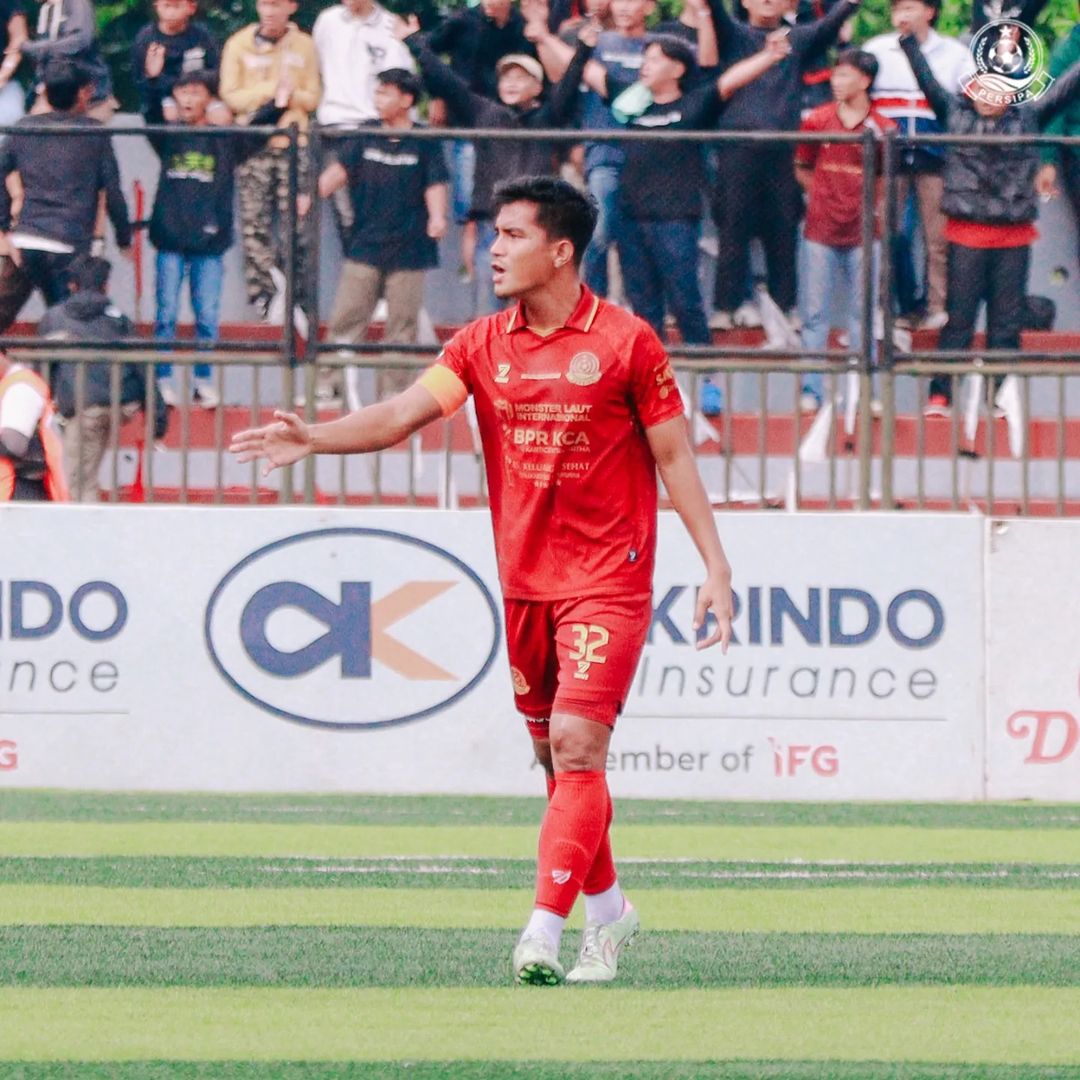 KEPALA TEGAK : Muhammad Yudi Safrizal pemain yang berposisi sebagai bek tengah Persipa Pati dalam tiga pertandingan terakhir babak playoff Liga 2.