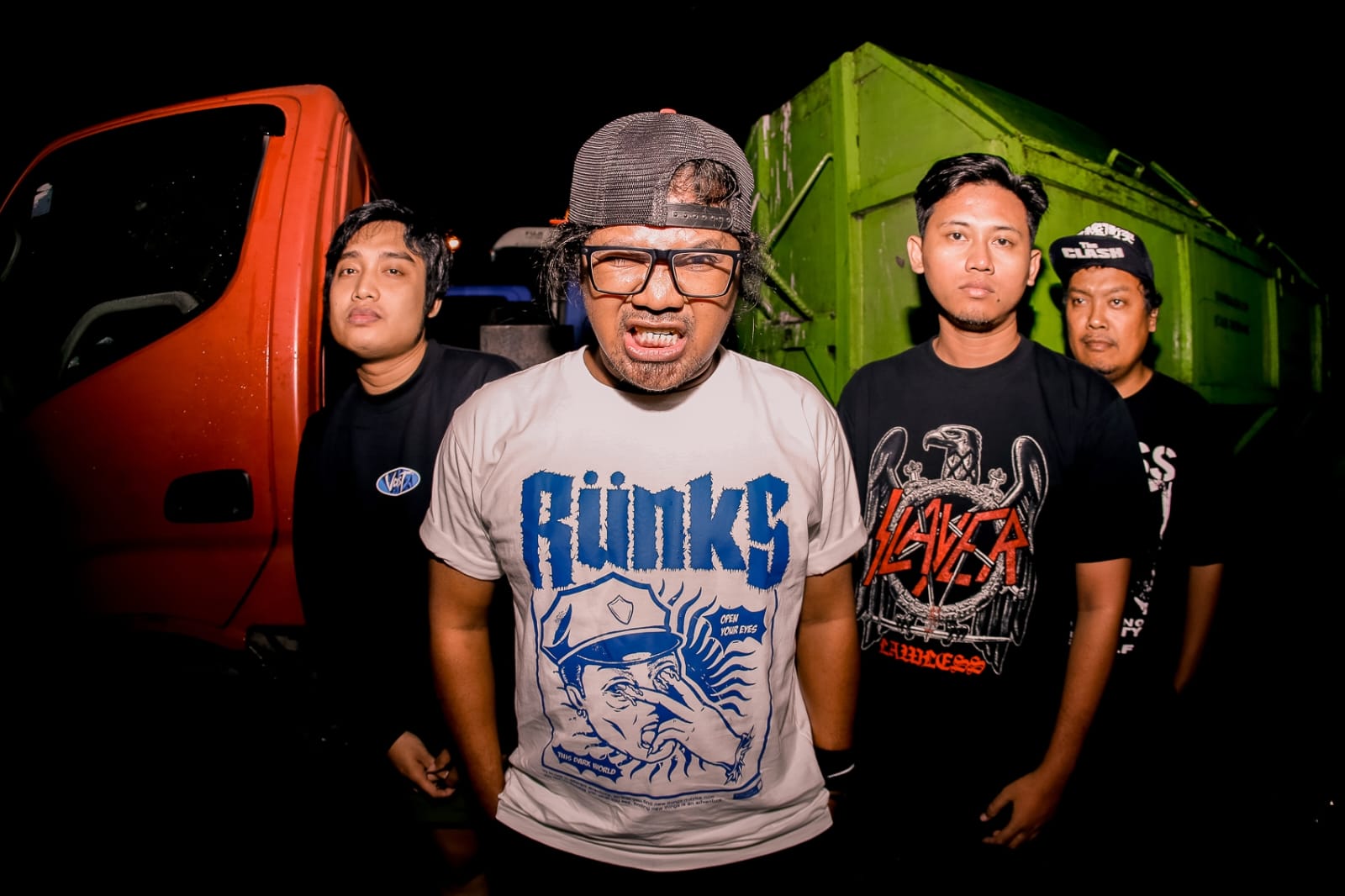 KIAN EKSIS: Band Punk Menuju Utara asal Kudus eksis hingga ke luar Negeri. (MENUJU UTARA UNTUK RADAR KUDUS)