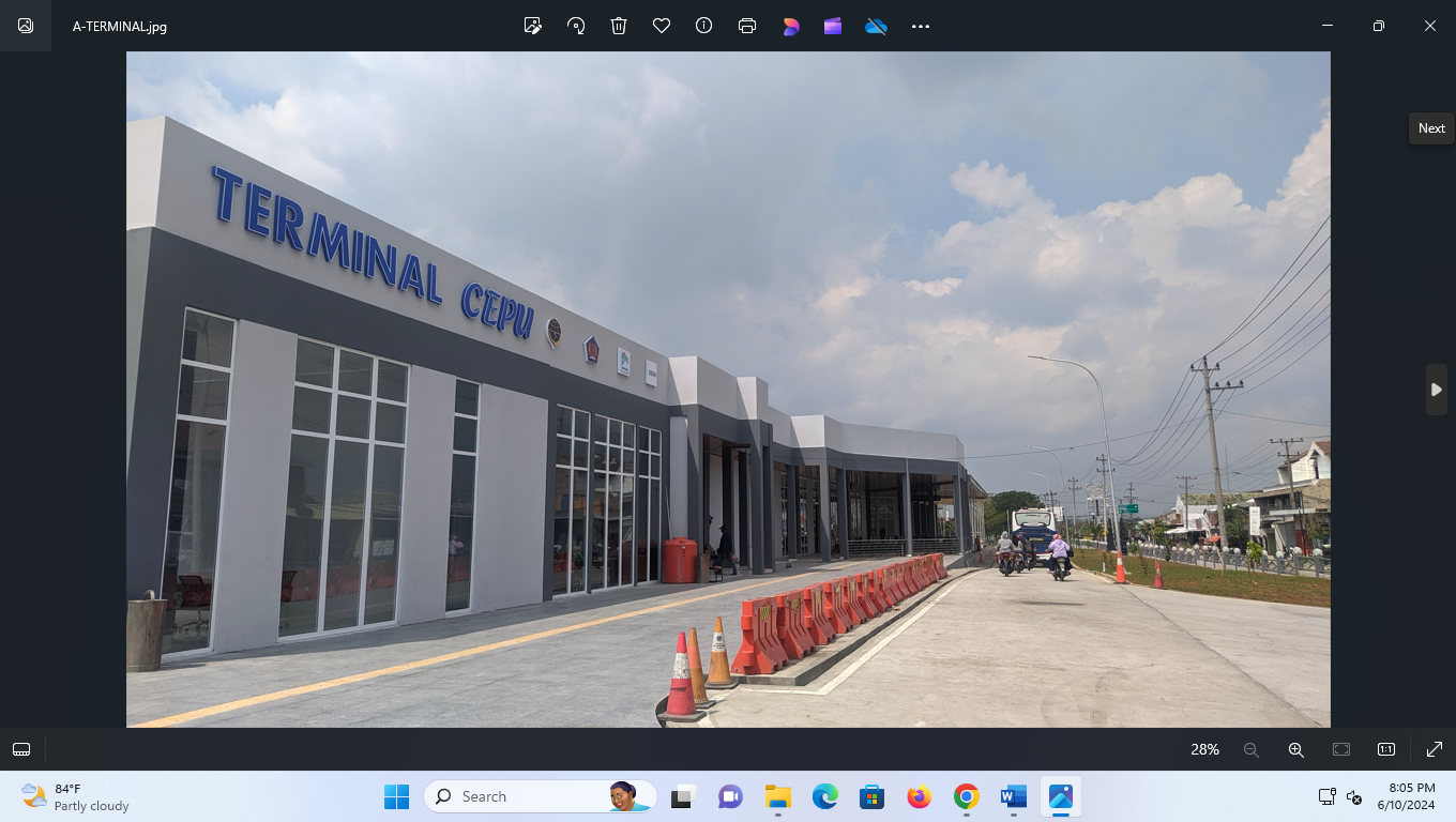 SELESAI: Kondisi Terminal Tipe A Cepu yang rampung dikerjakan kemarin. (ARIF FAKHRIAN KHALIM/RADAR KUDUS)