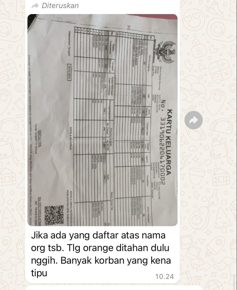 SD 1 SADANG UNTUK RADAR KUDUS PESAN SINGKAT: Isi pesan singkat yang ada di grup WA menegaskan untuk berhati-hati ada penipuan berkedok mendaftarkan sekolah anaknya