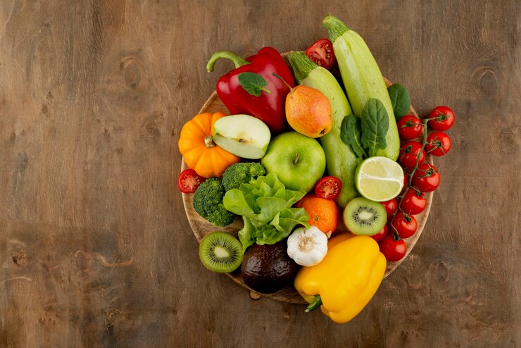 ILUSTRASI; Buah dan sayur. (sumber: freepik)