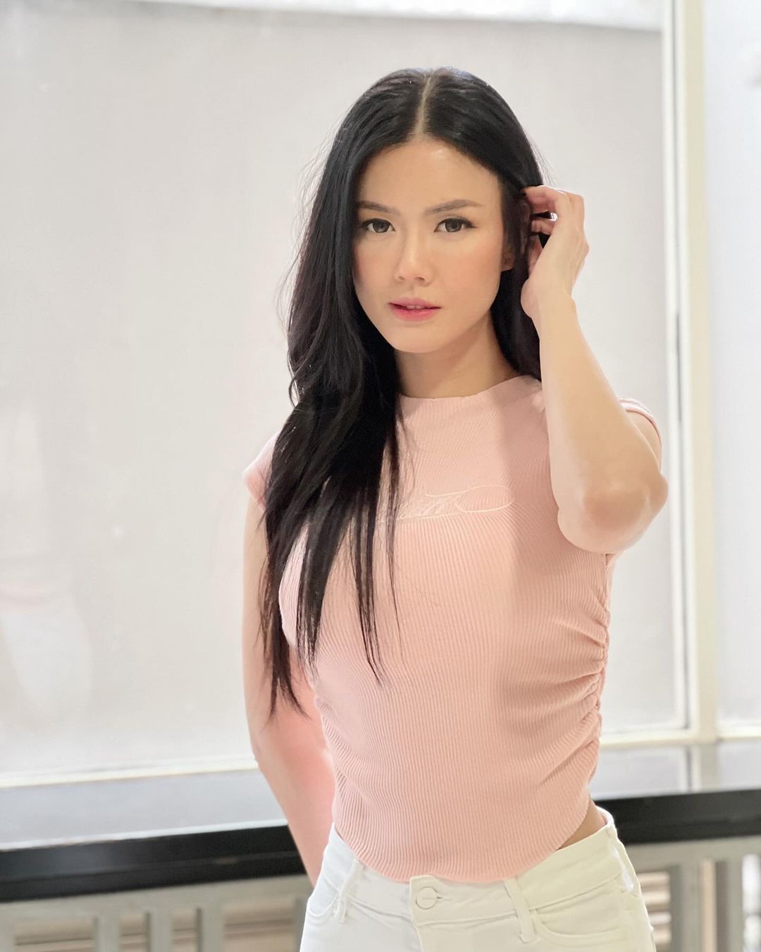 ASAL KUDUS: Artis Nita Gunawan. (sumber IG)
