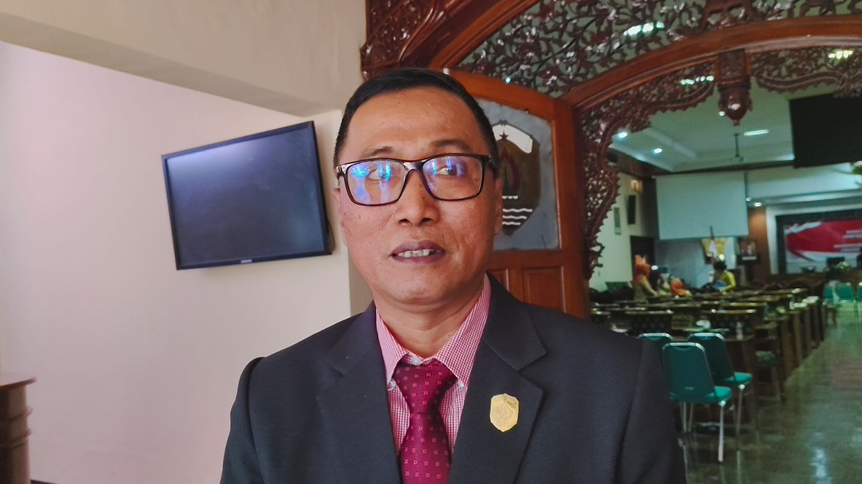 Ketua Sementara DPRD Grobogan Agus Siswanto.(SIROJUL MUNIR/RADARPATI.ID )