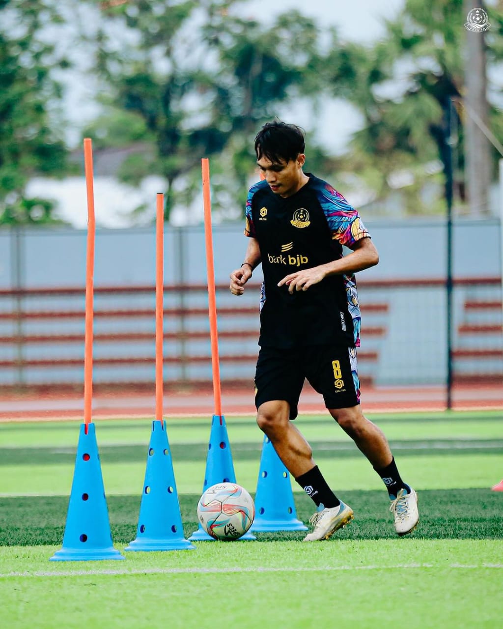 KUNCI : Pemain Persipa Pati sedang berlatih intensif diharapkan tampil apik di laga kandang meladeni Nusantara United. (PERSIPA PATI UNTUK RADAR KUDUS)