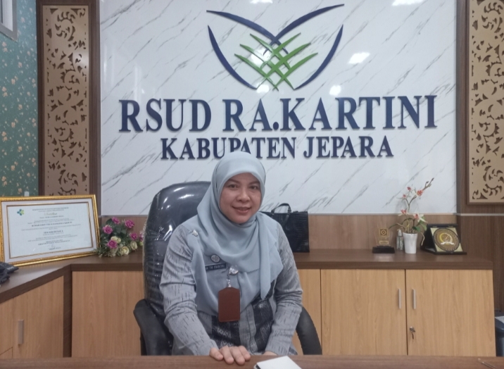 Foto Kepala BKD Kabupaten Jepara, Sridana Paminto atau Foto Direktur RSUD RA Kartini Jepara dr. Tri Iriantiwi. FIKRI THOHARUDIN/RADARPATI.ID