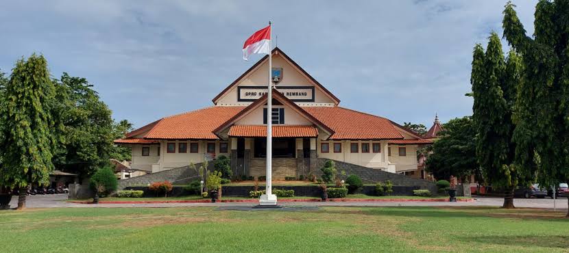 Kantor DPRD Rembang. Istimewa/RADARPATI.ID
