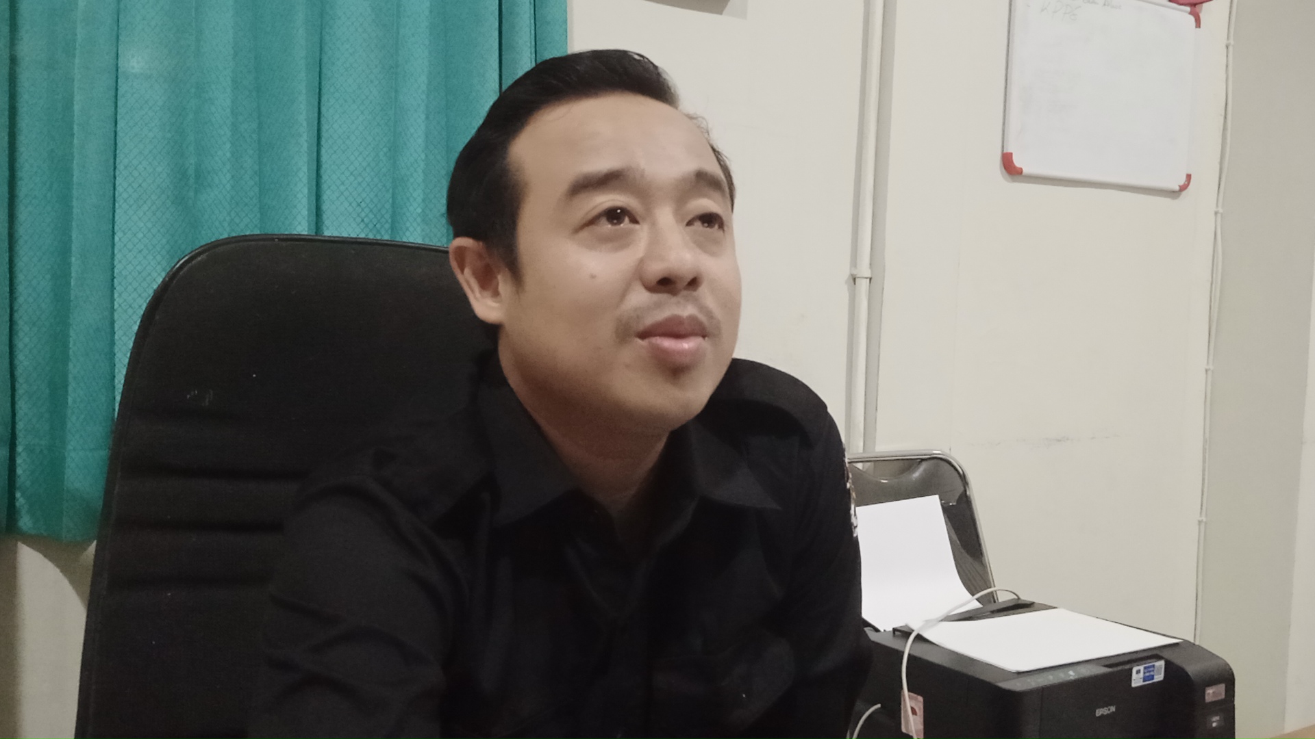 Divisi Sosialisasi Pendidikan Pemilih, Partisipasi Masyarakat dan Sumber Daya Manusia (Sosdiklih Parmas, dan SDM) Komisi Pemilihan Umum (KPU) Kabupaten Blora Ahmad Mustakim. EKO SANTOSO/RADARPATI.ID